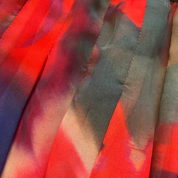 Express floral mini skirt with elastic waistband, size S/M - Picture 3 of 7